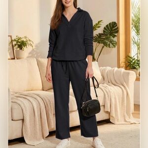 Women's Carmel Patrick Pullover Sweatshirt & Catherine Sweatpants-SIZE L